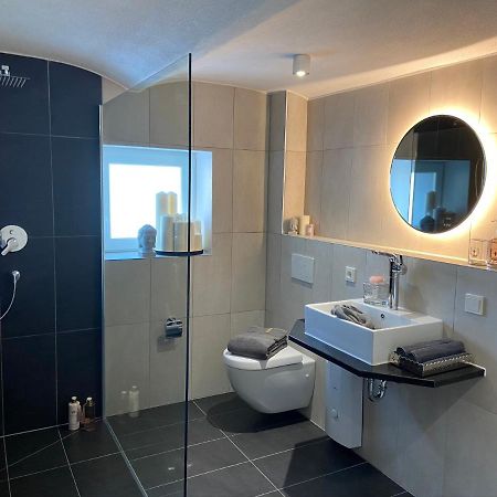 Luxus Ferienwohnung Mit Whirlpool Runkel Exterior photo